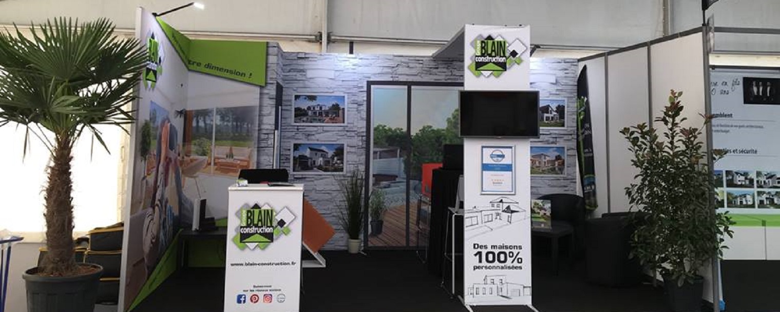 Stand du Groupe BLAIN CONSTRUCTION au salon de l'Habitat Saint-Nazaire