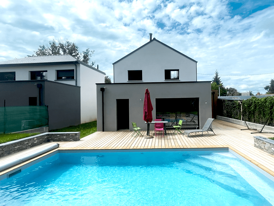 Maison à étage à La Chapelle-sur-Erdre - piscine
