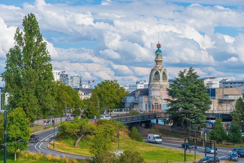 Tour LU à Nantes (44)
